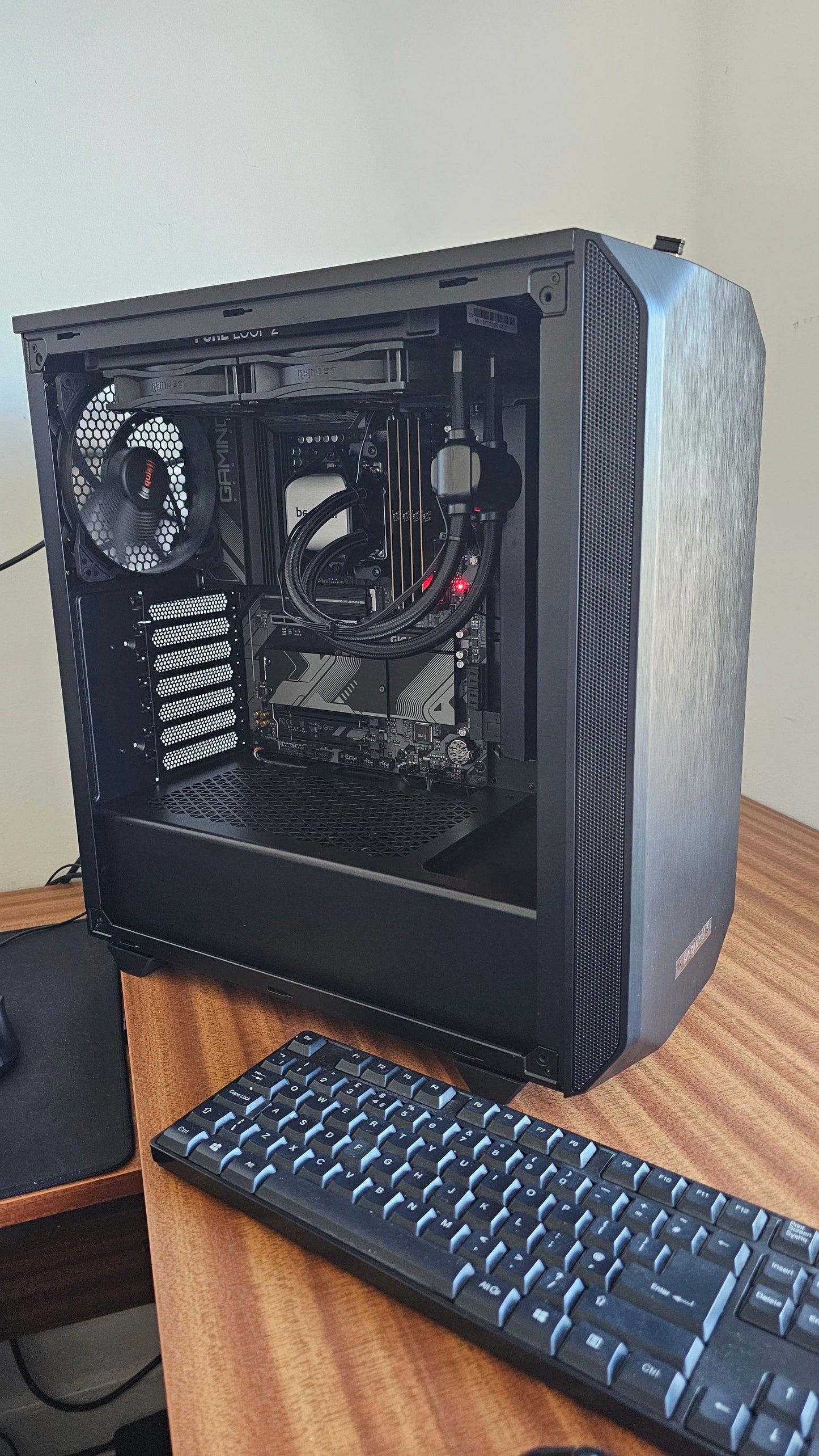 Custom PC: Intel Core Ultra 7 265F + RTX 5060 Ti | 16-192GB DDR5 RAM | NVMe SSD | Windows 11 | Custom Built Gaming PC UK